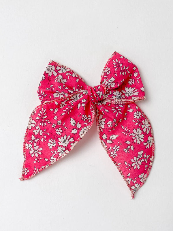 Butterfly Bow Liberty Capel